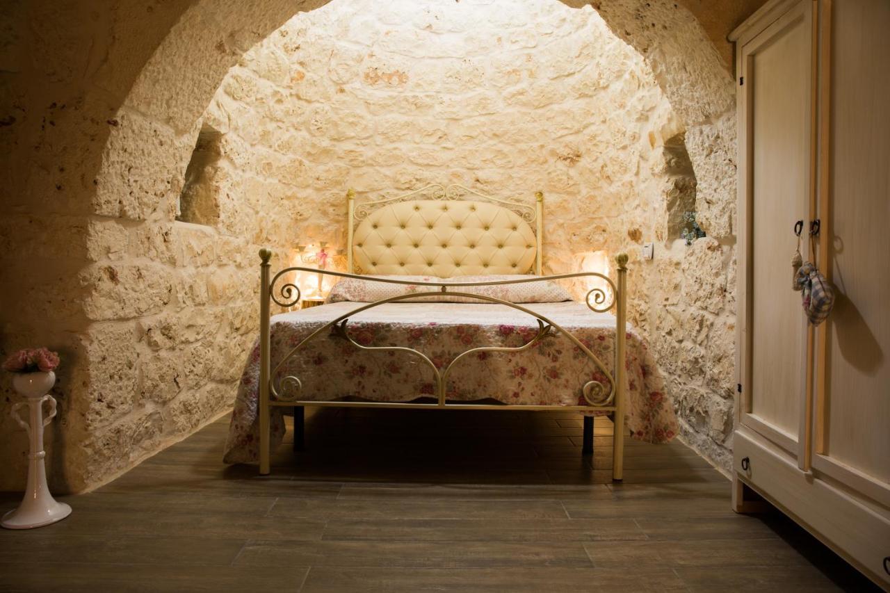 Il Trullo Di Heidi Villa Остуни Екстериор снимка