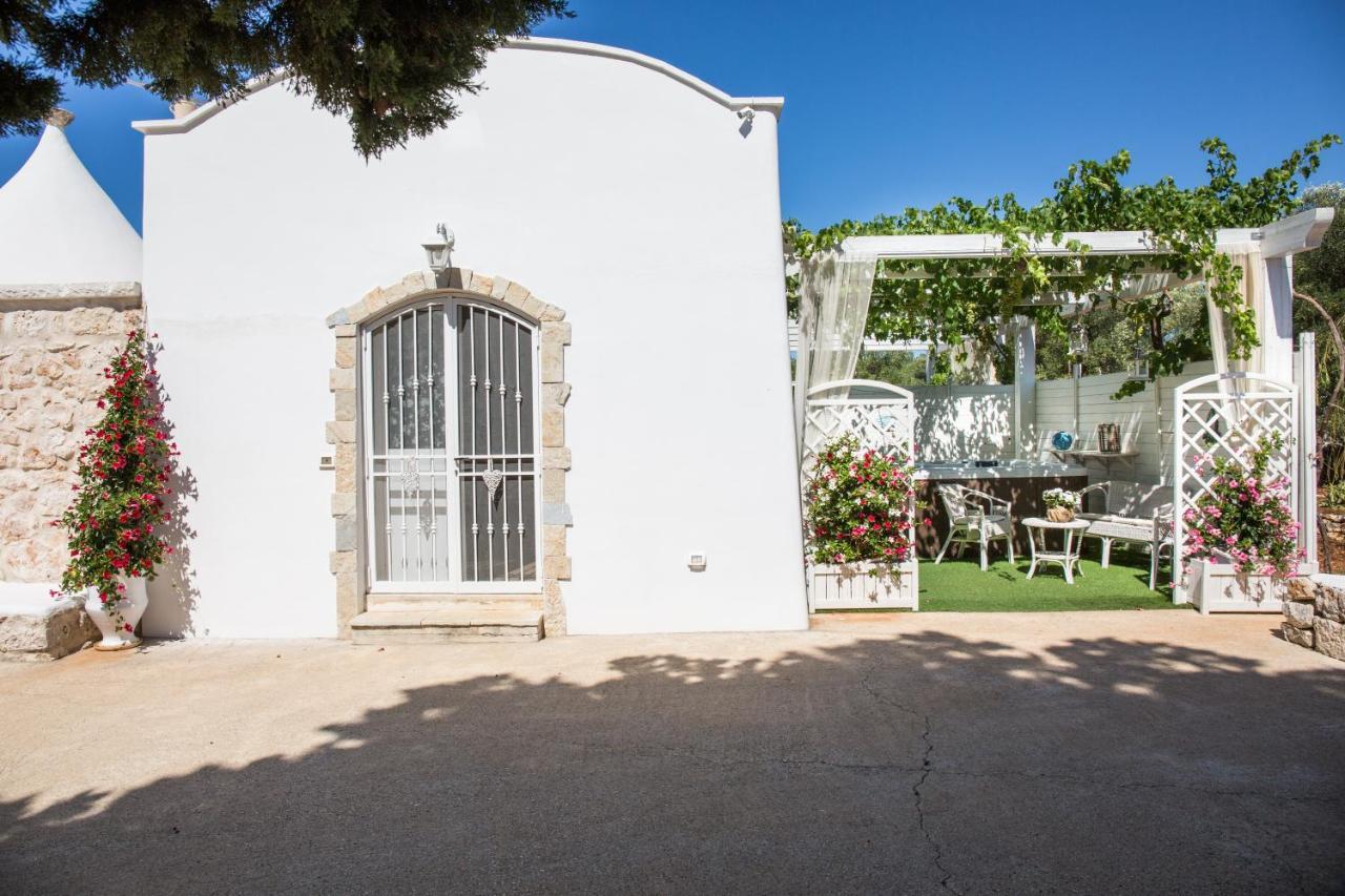 Il Trullo Di Heidi Villa Остуни Екстериор снимка