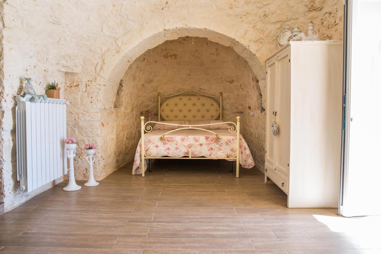 Il Trullo Di Heidi Villa Остуни Екстериор снимка