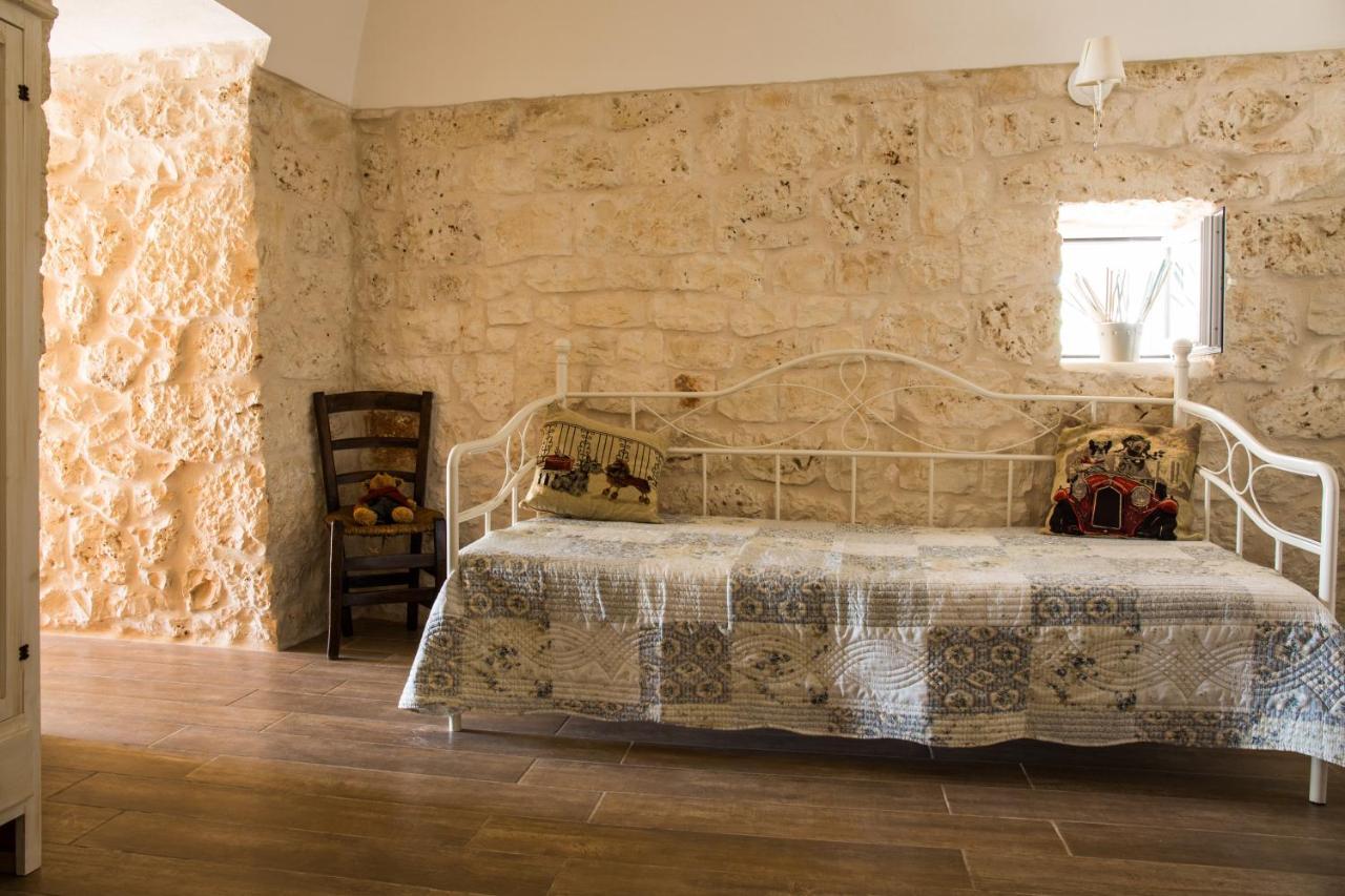 Il Trullo Di Heidi Villa Остуни Екстериор снимка